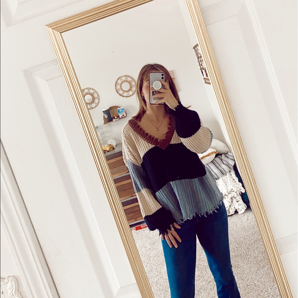 BRAND: Blue Pepper   SIZE: m   COLORS: blue, navy blue, tan, brown